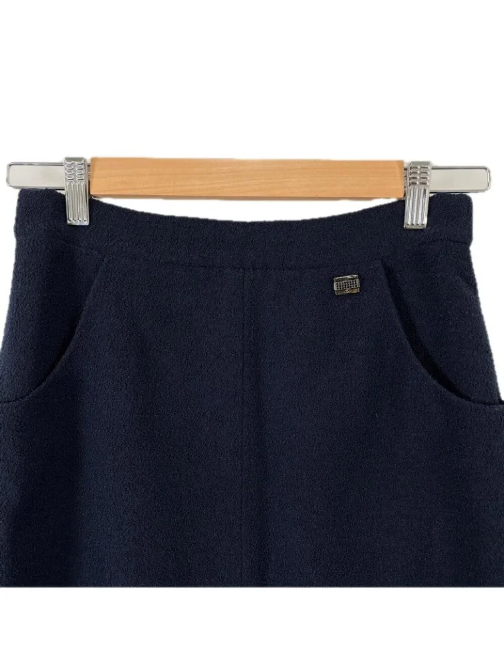 Chanel Pencil Skirt AW Wool Navy Silk 40